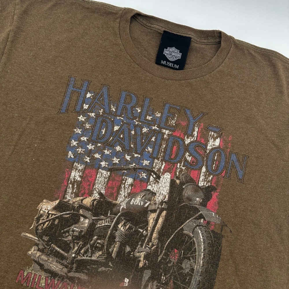 Harley Davidson Museum T-Shirt Milwaukee Wisconsin Motorcycle Men's 2XL‎ Brown
